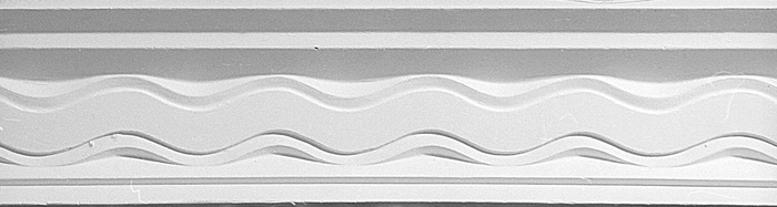 Colonial cornice